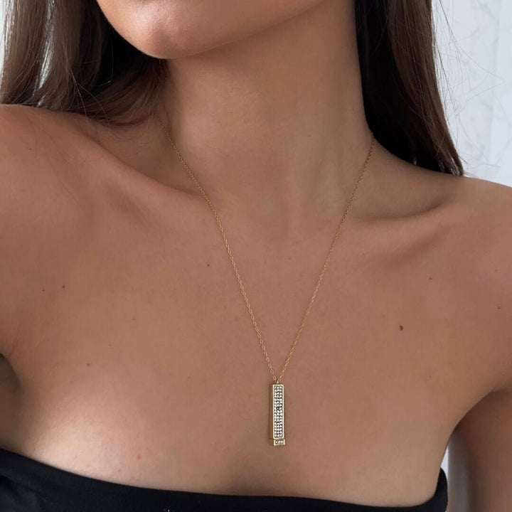 "I Love You" chain