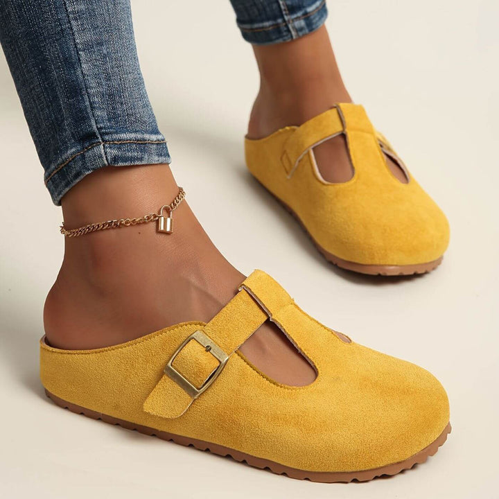 Kara™- Minimalist Comfort Clogs with Buckle