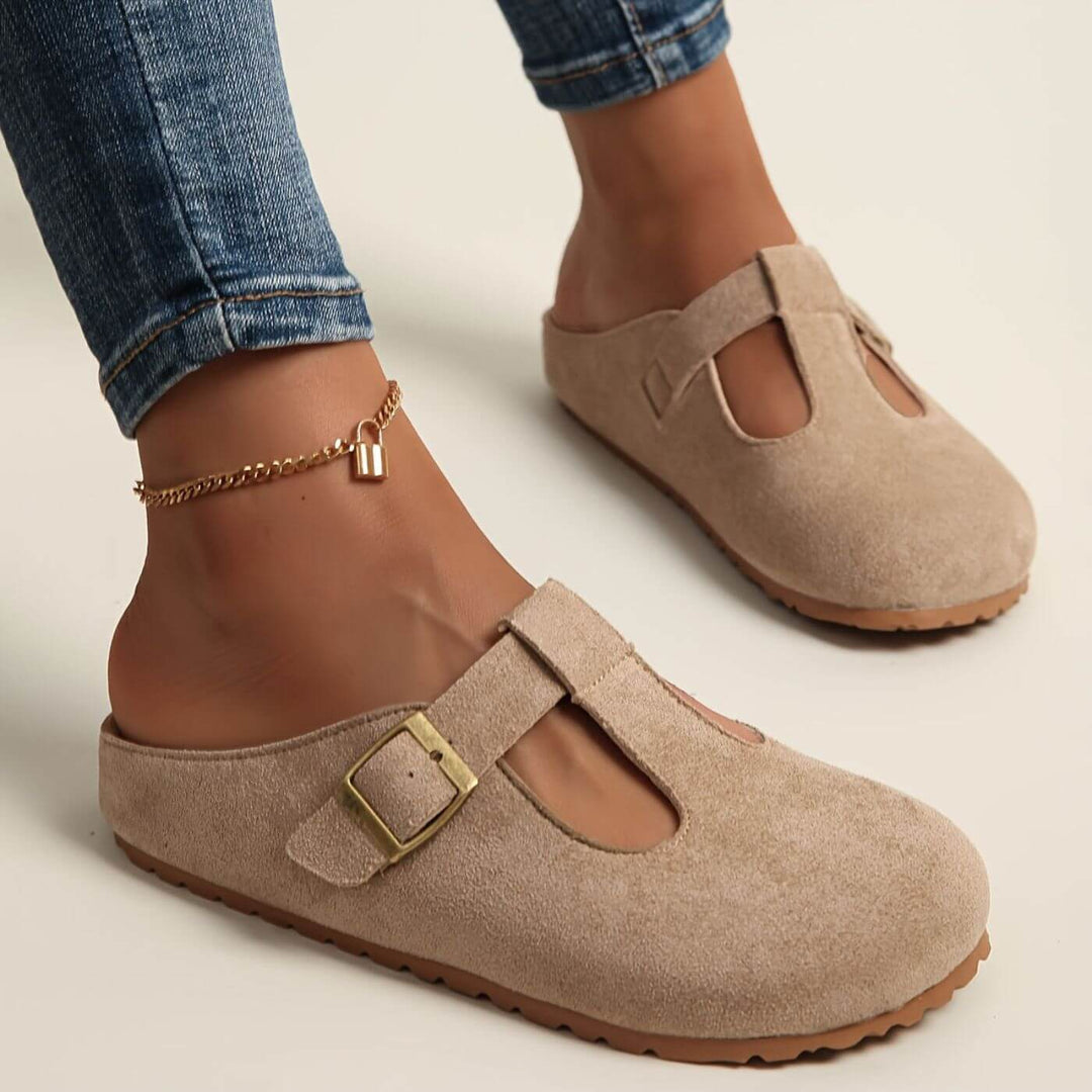 Kara™- Minimalist Comfort Clogs with Buckle