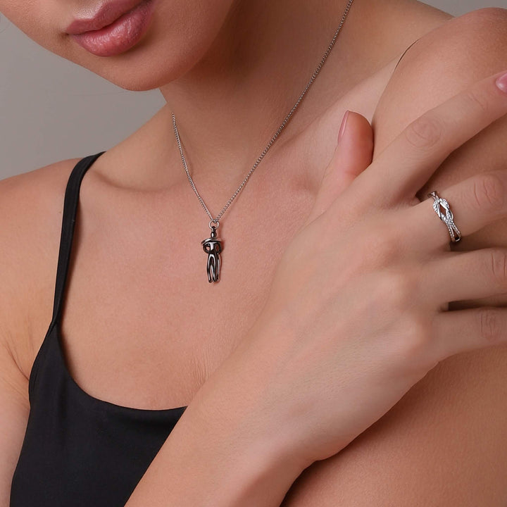 Cuddle necklace