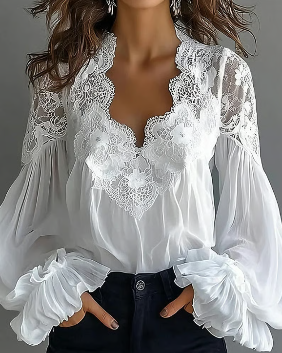 Laceva | Blouse met bloemenkant en lantaarnmouwen