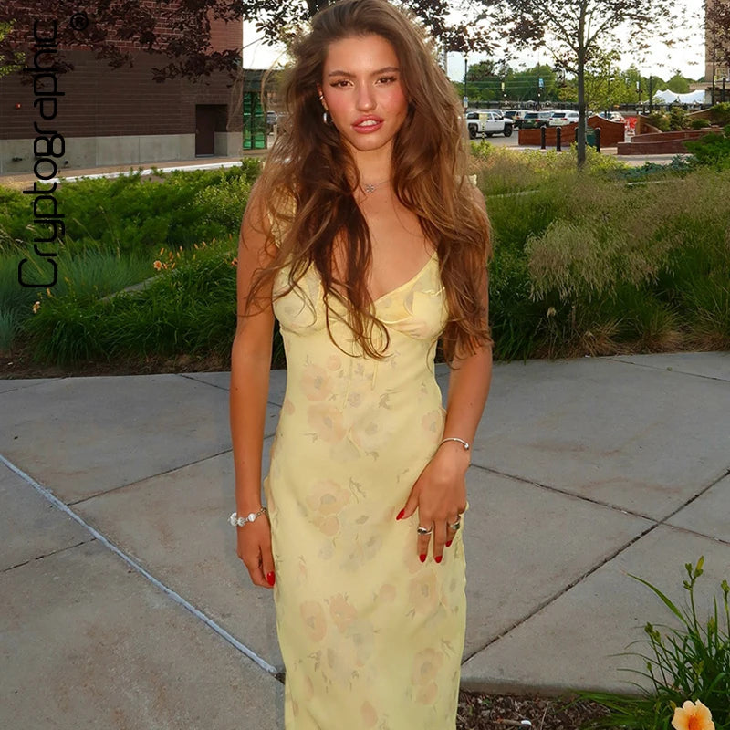 LYORAH™ | BACKLESS FLORAL PLUNGE MAXI DRESS