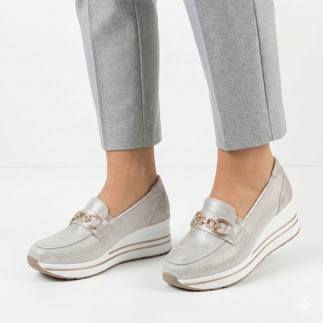 ALLIS | Women's Comfort Wedge Moccasin