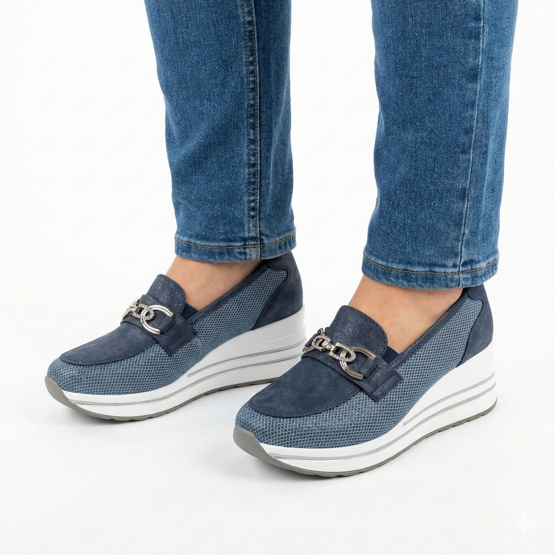 ALLIS | Women's Comfort Wedge Moccasin
