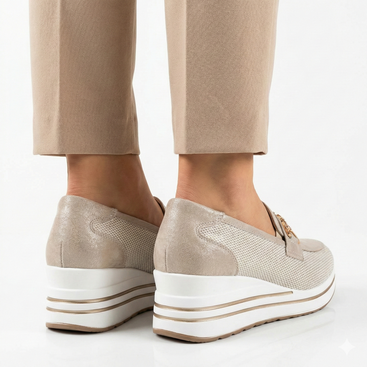 ALLIS | Women's Comfort Wedge Moccasin