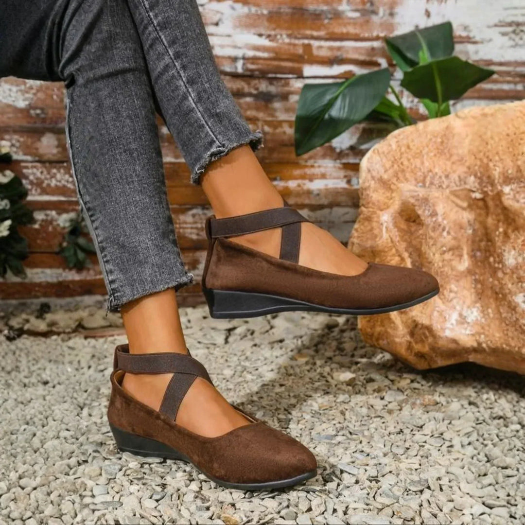 Isabella | Closed Wedge Ballerina Shoe