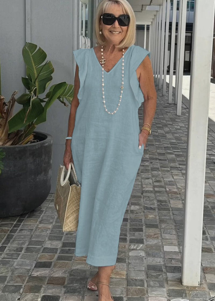 Nora – Sleeveless Dress with V-Neck