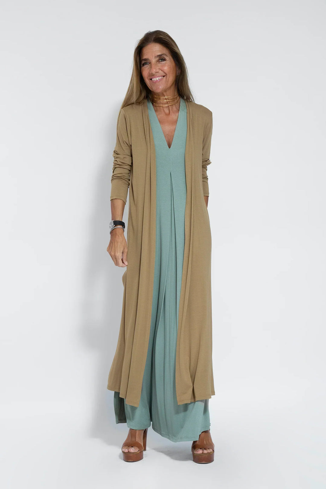 Mondevo | Fitted dress with vest